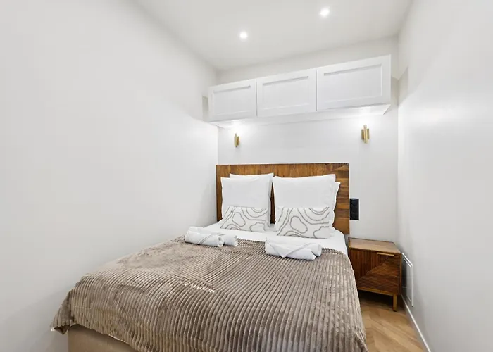Appartement Lavie Maison 7th Ac Hot Tub Parijs